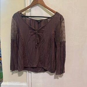 American Eagle Elegant Lace-Trimmed Purple Top Small s woman